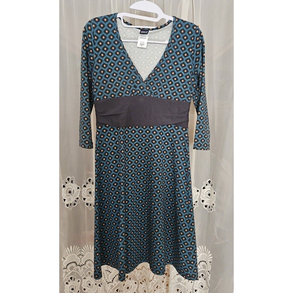Patagonia Margot Dress Blue & Gray Pattern Three Quarter Sleeves - Sz Small NWOT